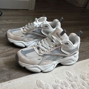 Reebok Beige and Gray Sneakers
